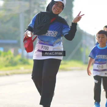 Runner Photo 3482787