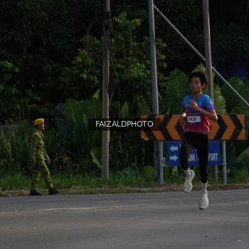 Runner Photo 3482799