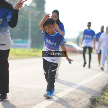 Runner Photo 3482808