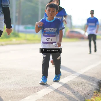 Runner Photo 3482809