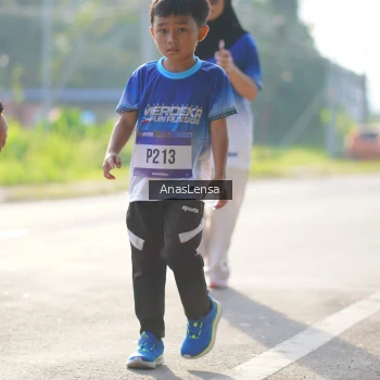Runner Photo 3482828