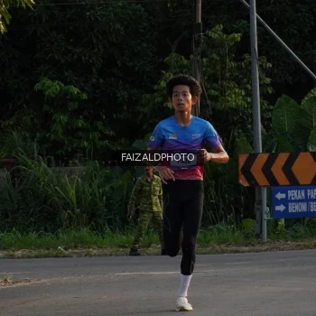 Runner Photo 3482834