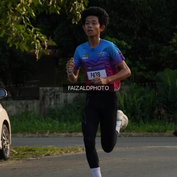 Runner Photo 3482837