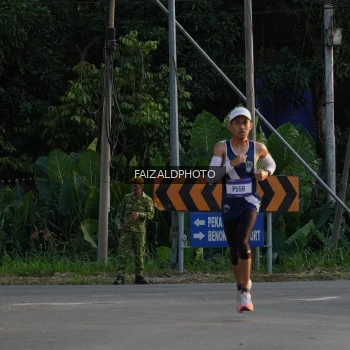 Runner Photo 3482840