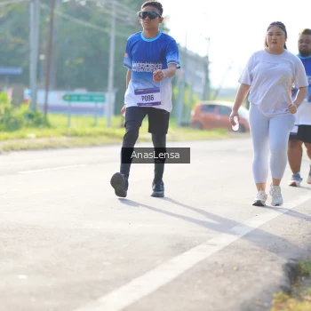 Runner Photo 3482843