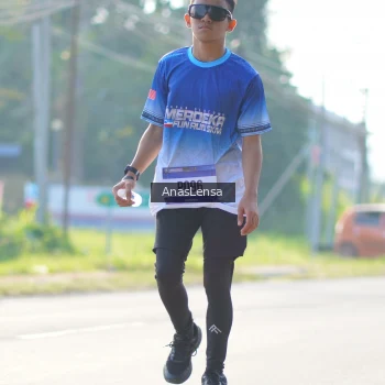 Runner Photo 3482845