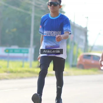 Runner Photo 3482849
