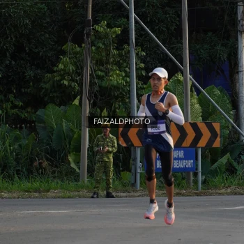 Runner Photo 3482851