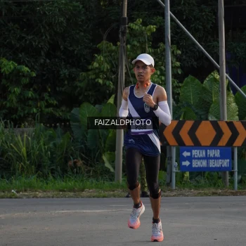 Runner Photo 3482853