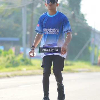 Runner Photo 3482866
