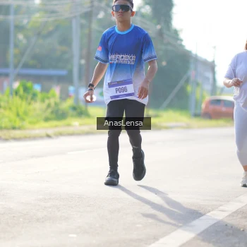 Runner Photo 3482867