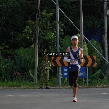 Runner Photo 3482877