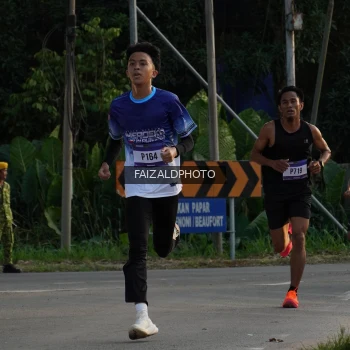 Runner Photo 3482882