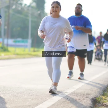 Runner Photo 3482886