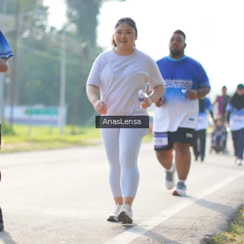 Runner Photo 3482892
