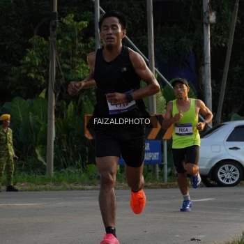 Runner Photo 3482924