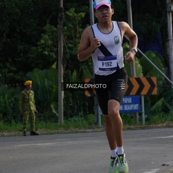 Runner Photo 3482947