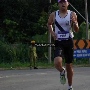 Runner Photo 3482949