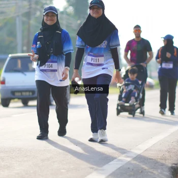 Runner Photo 3482952
