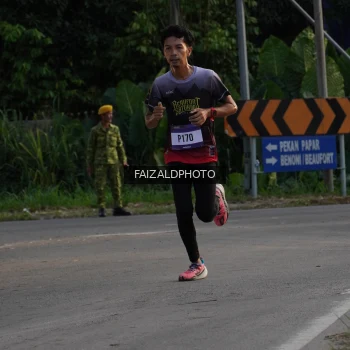 Runner Photo 3482962