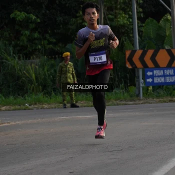 Runner Photo 3482965