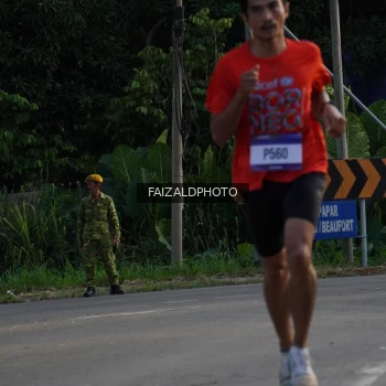 Runner Photo 3482990
