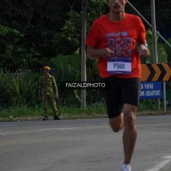 Runner Photo 3482991