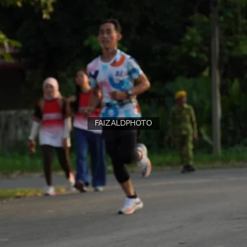 Runner Photo 3483008