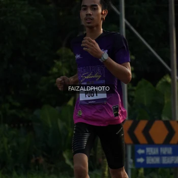 Runner Photo 3483053