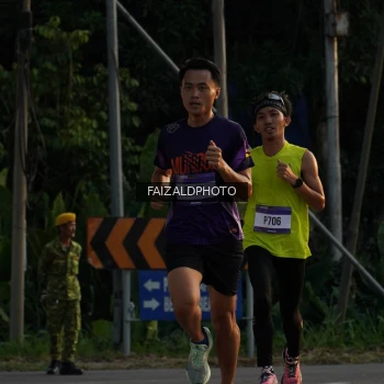 Runner Photo 3483083