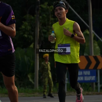 Runner Photo 3483097