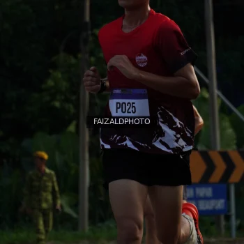 Runner Photo 3483126