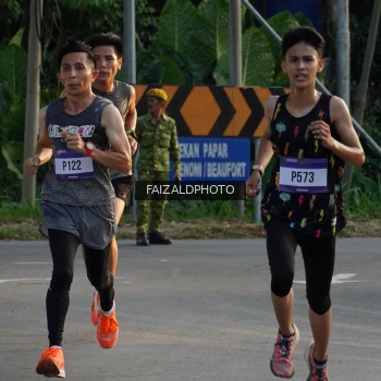 Runner Photo 3483135