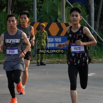 Runner Photo 3483143