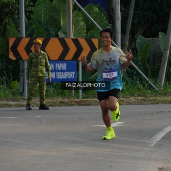 Runner Photo 3483171