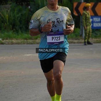 Runner Photo 3483173