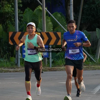 Runner Photo 3483183