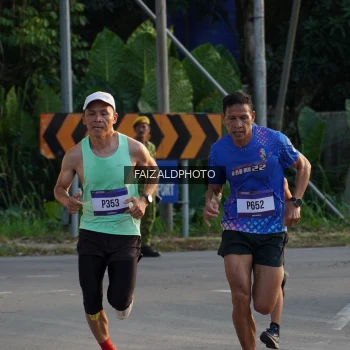 Runner Photo 3483188