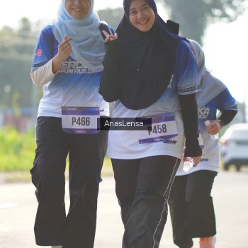 Runner Photo 3483195