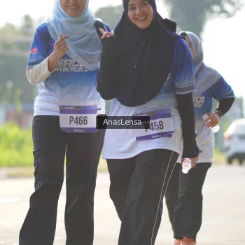 Runner Photo 3483196