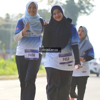 Runner Photo 3483200