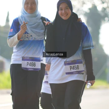 Runner Photo 3483215