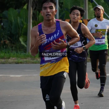 Runner Photo 3483222