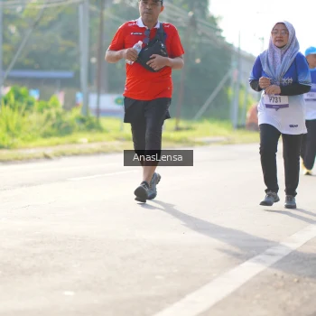 Runner Photo 3483286