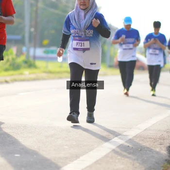 Runner Photo 3483302