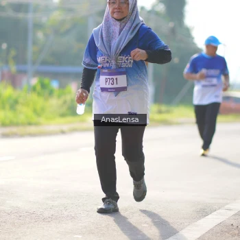 Runner Photo 3483317