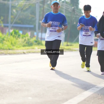 Runner Photo 3483333