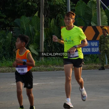 Runner Photo 3483348