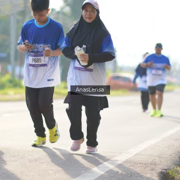 Runner Photo 3483355