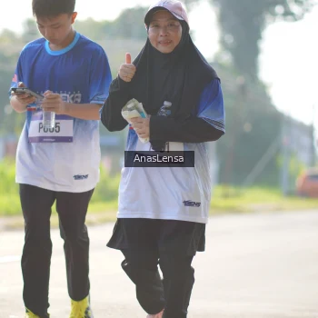 Runner Photo 3483370